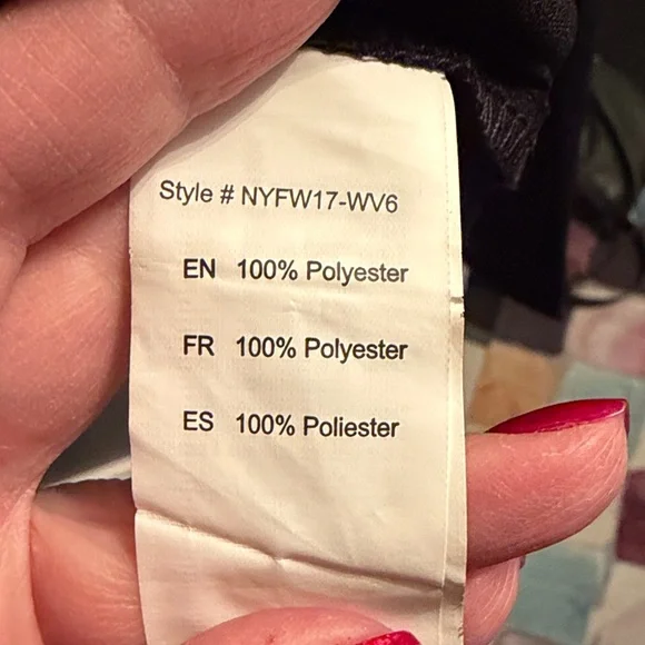 🆕Half Crop Ruffle Blouse - Picture 4 of 6